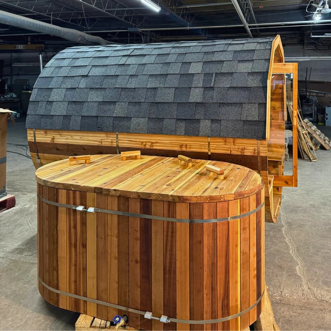 Cedar Panorama Sauna with Porch